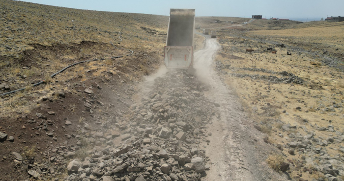 Kentimizde 6 kilometrelik yol betonla yenilenecek
